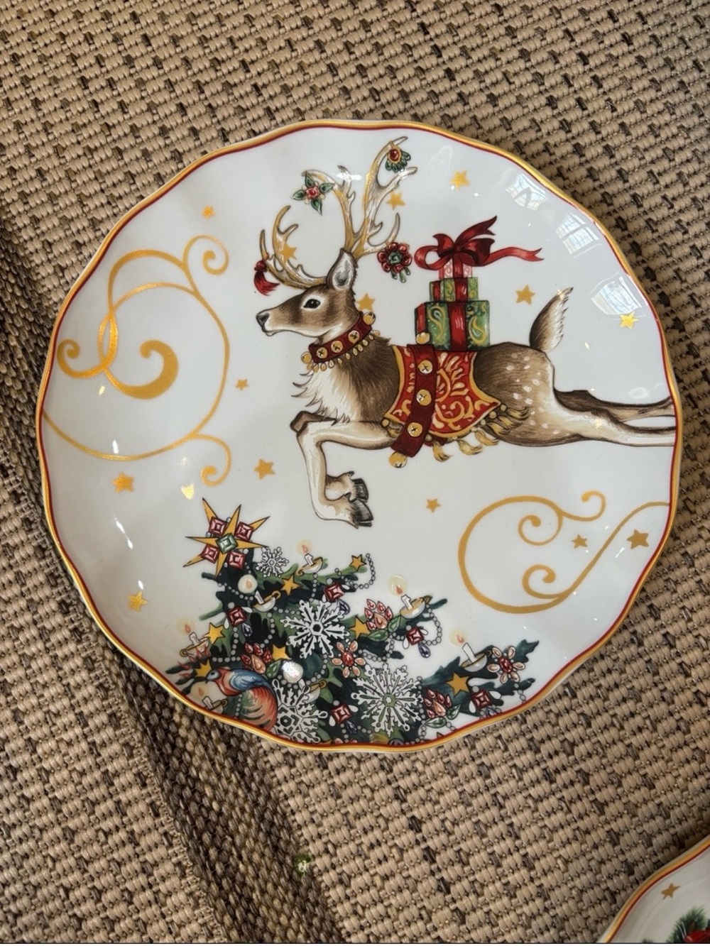 William Sonoma Dinner plate